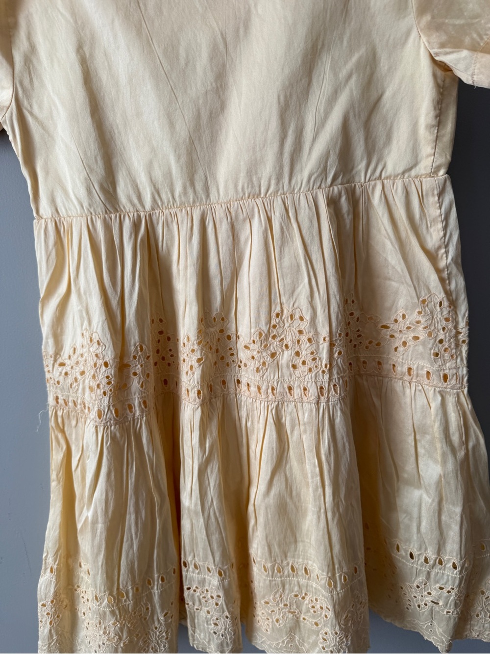 Zara Kids size 11-12 years Eyelet Cotton Dress - Pale Yellow - Picture 7 of 7